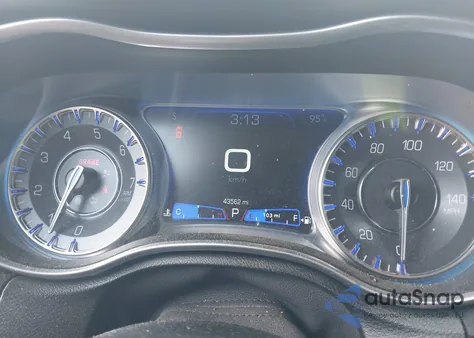 2023 Chrysler 300 Touring from USA, damaged, VIN 2C3CCAAG0PH548936